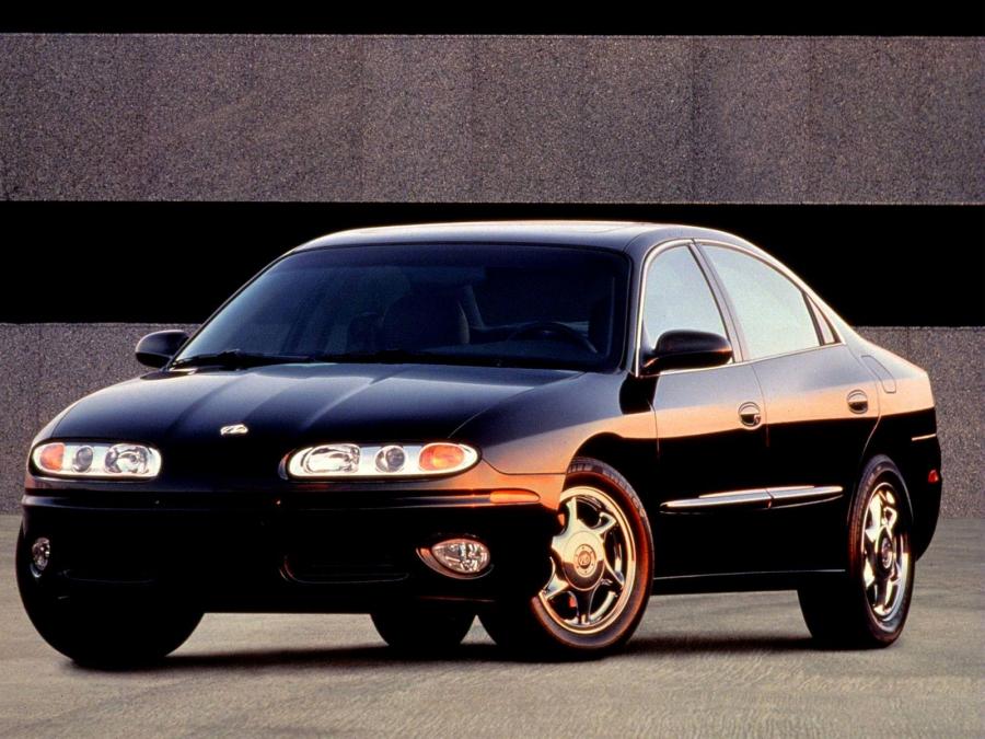  Oldsmobile Aurora 2000 года  (фото 5 из 16)